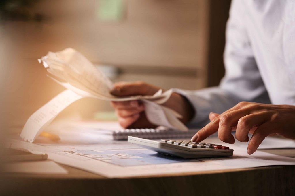 Seguro Fiança: tranquilidade e segurança para locatários e moradores. Teve algum imprevisto? O seguro pode cobrir até o IPTU do seu imóvel.